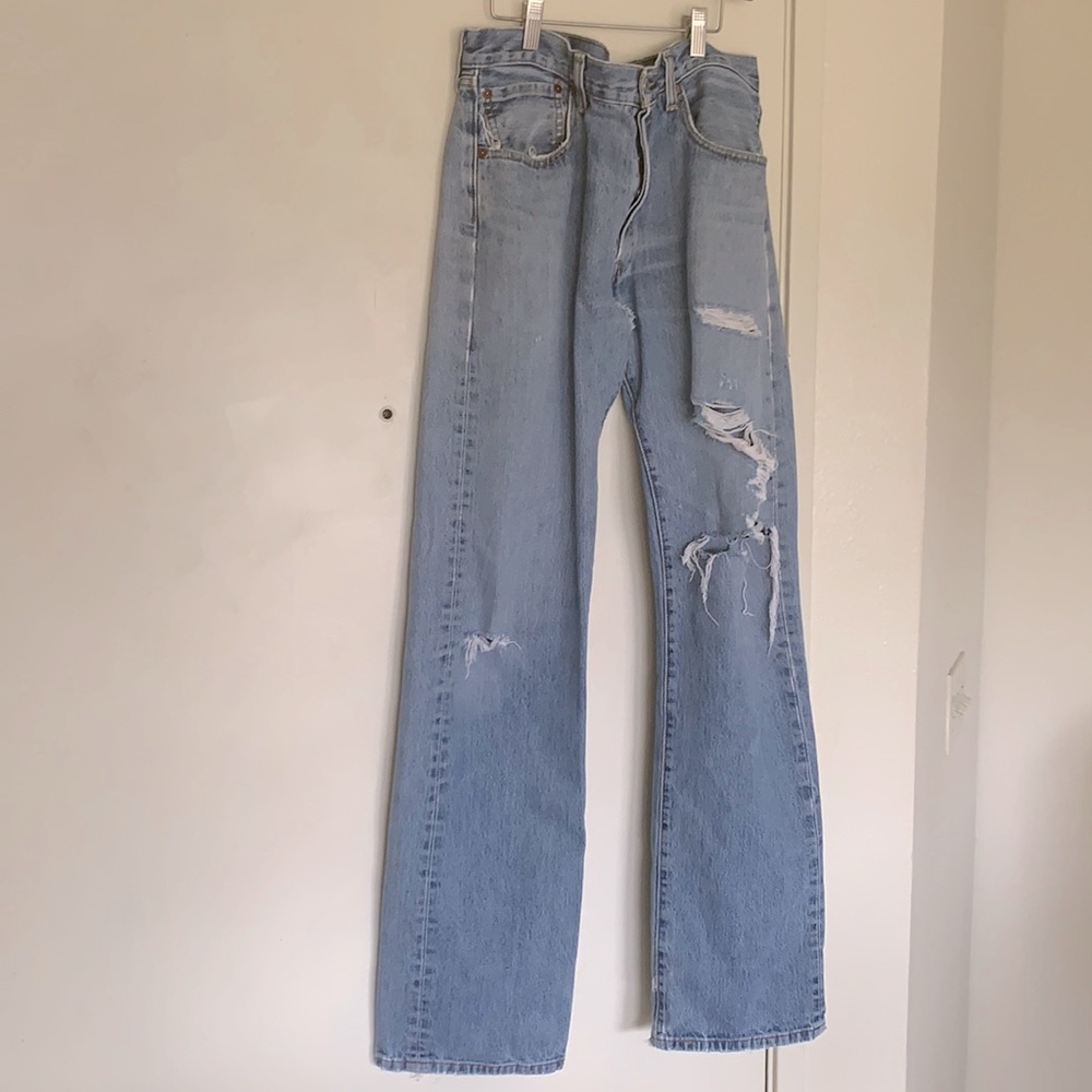 Authentic destroyed Levi’s 501 34x34